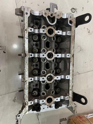 Complete Cylinder Head Assembly OE 06J103063B for VW Audi EA888 Gen2 1.8T 2.0T Engine with Valves